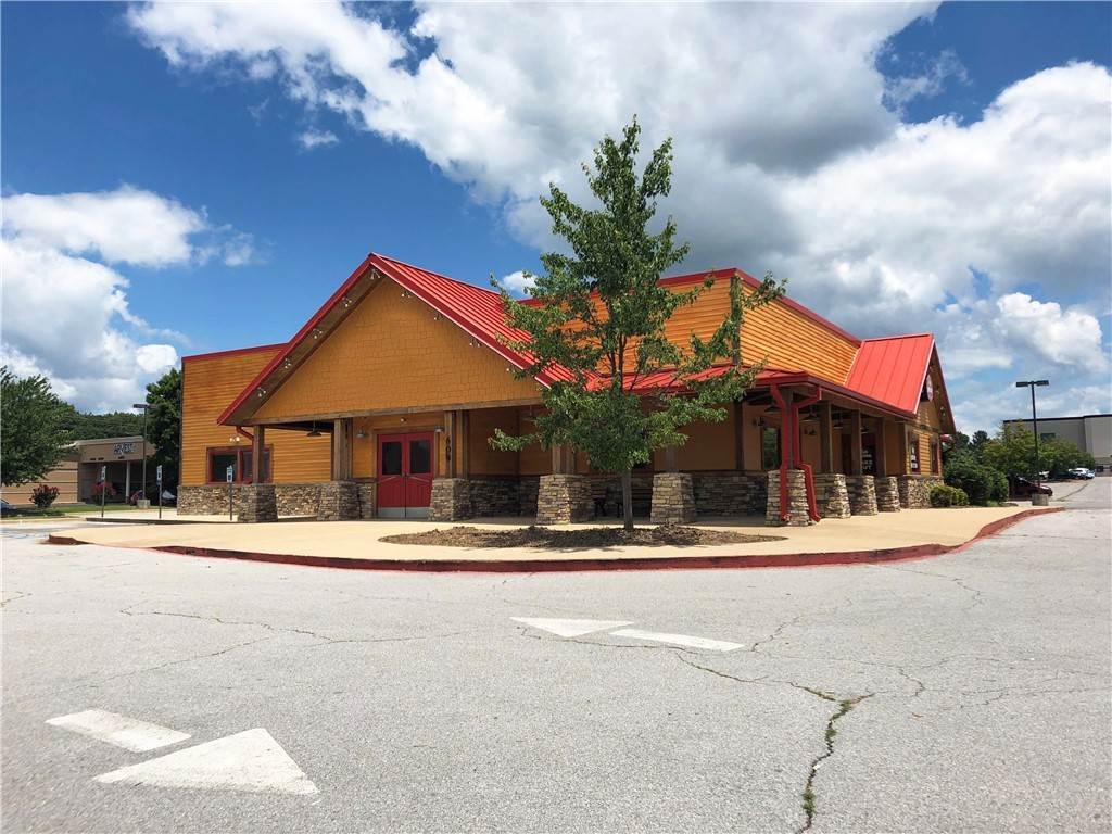 1. Commercial at 609 N 46th Street Rogers, Arkansas 72756 United States
