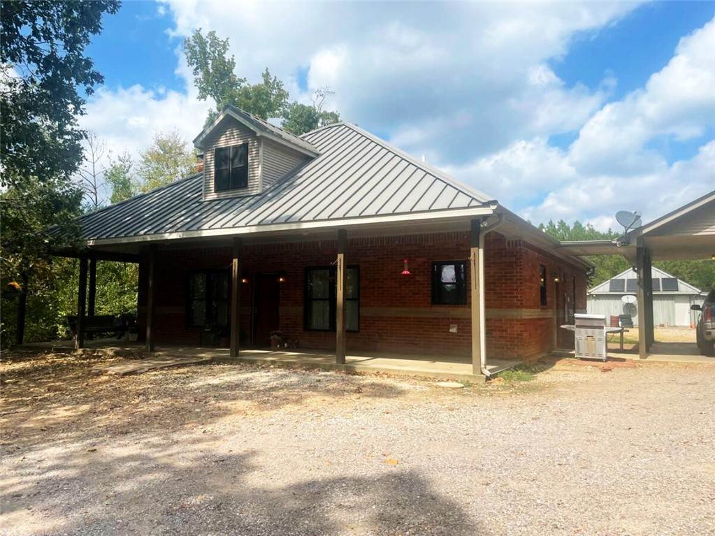 Single Family Homes for Sale at 601 Pigeon Roost Road Glenwood, Arkansas 71943 United States