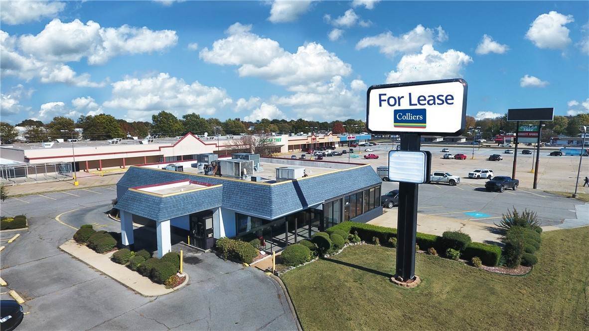 Commercial at 1625 W Hwy 412 Siloam Springs, Arkansas 72761 United States