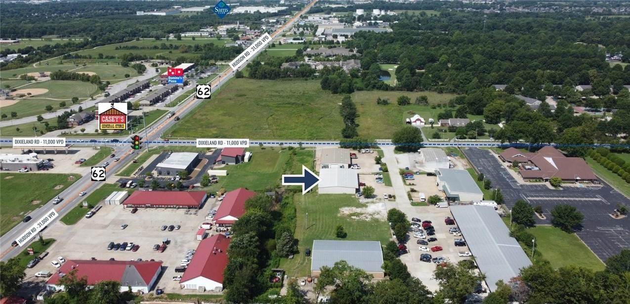 4. Commercial at 1714 & 1716 W Acorn Drive Rogers, Arkansas 72756 United States
