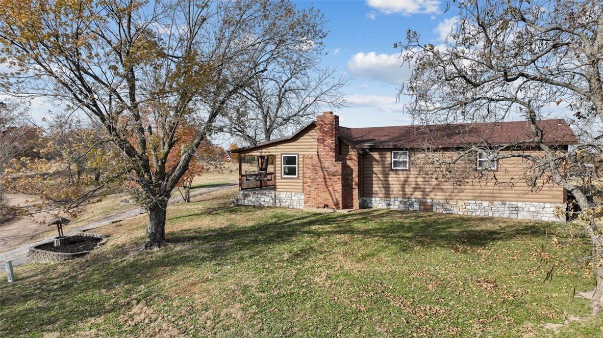8. Single Family Homes for Sale at 148 Belknap Road Sulphur Springs, Arkansas 72768 United States