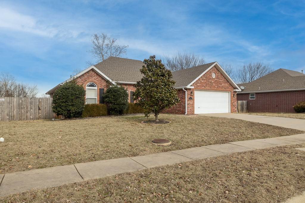 2. Rentals at 3558 W Clearwood Drive Fayetteville, Arkansas 72704 United States