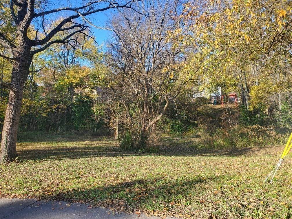2. Land for Sale at Lot 13 College Street Siloam Springs, Arkansas 72761 United States