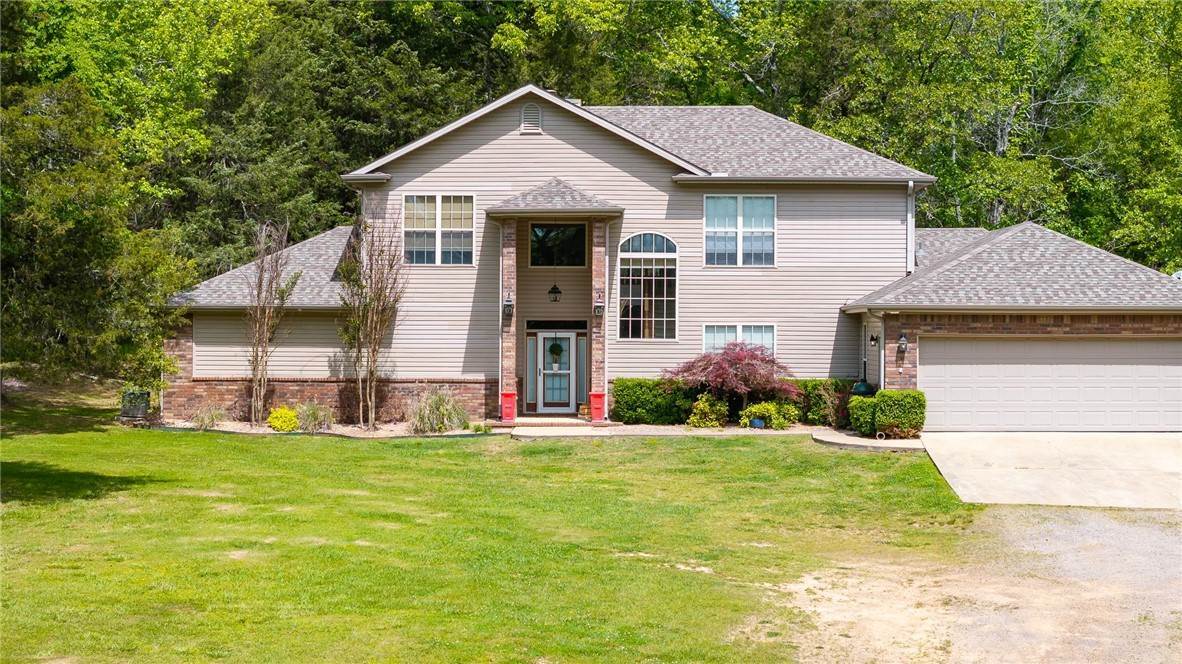 3. Single Family Homes for Sale at 11045 Mockingbird Lane Mountainburg, Arkansas 72946 United States
