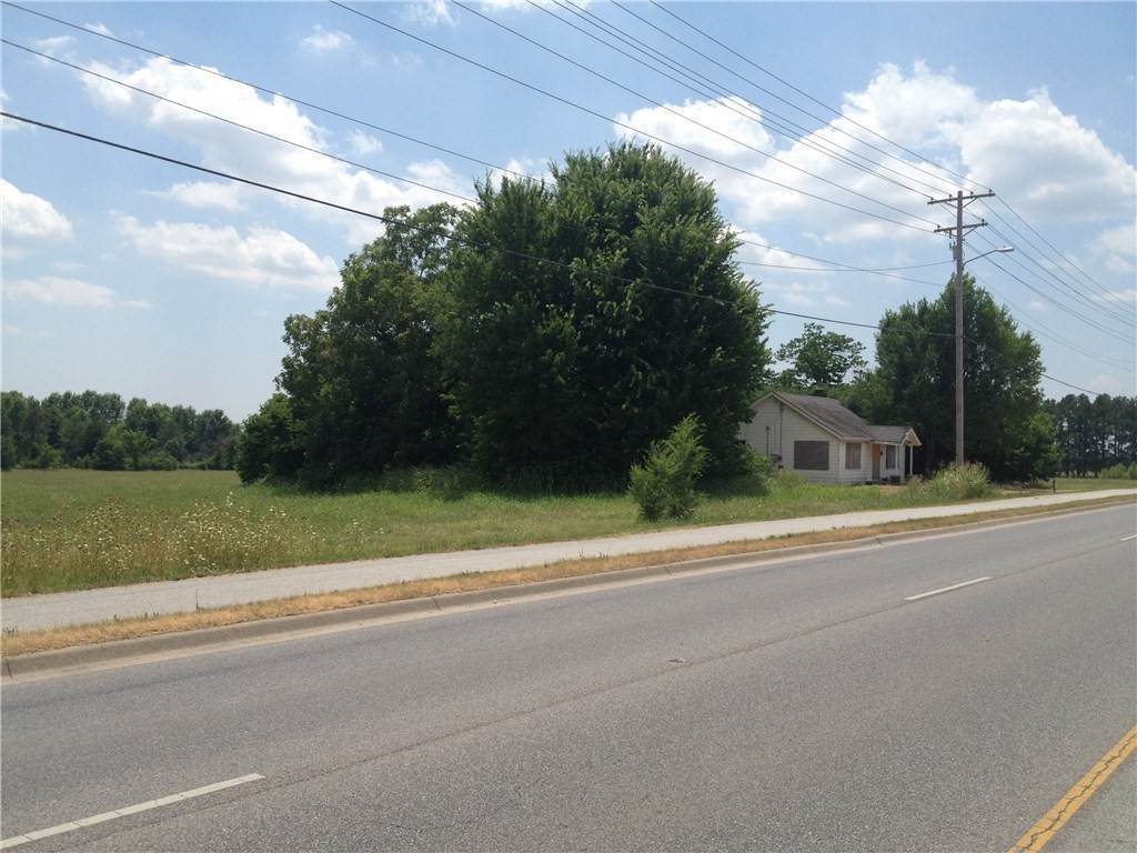 Commercial for Sale at 4621 & 4847 W Wedington Drive Fayetteville, Arkansas 72704 United States